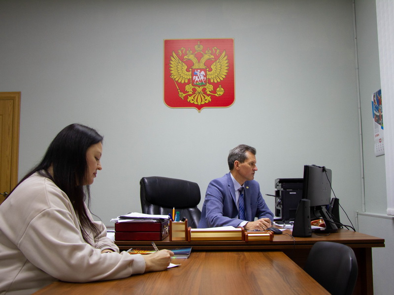 С вопросами – на горячую линию.