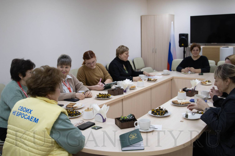 Департамент социальной политики провел рабочую встречу в филиале государственного фонда «Защитники Отечества». Департамент социальной политики провел рабочую встречу в филиале государственного фонда «Защитники Отечества».