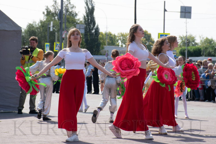 На Троицкой площади состоялась торжественная церемония открытия праздника «День города-2022».