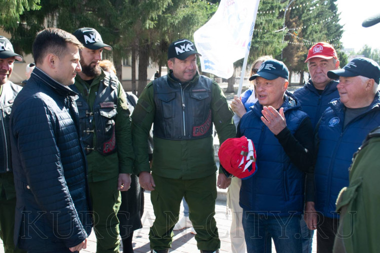 «Донбасс-Кузбасс». Курган посетили участники исторического мотопробега.