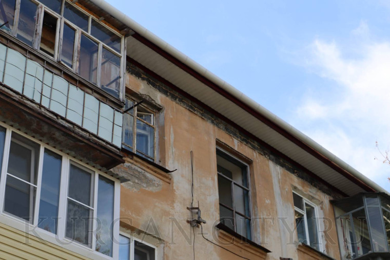 Департамент ЖКХ контролирует ход работ по восстановлению дома № 3 по улице Победы.