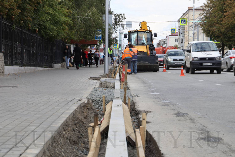 В Кургане идет ремонт одной из главных транспортных артерий – улицы Ленина.