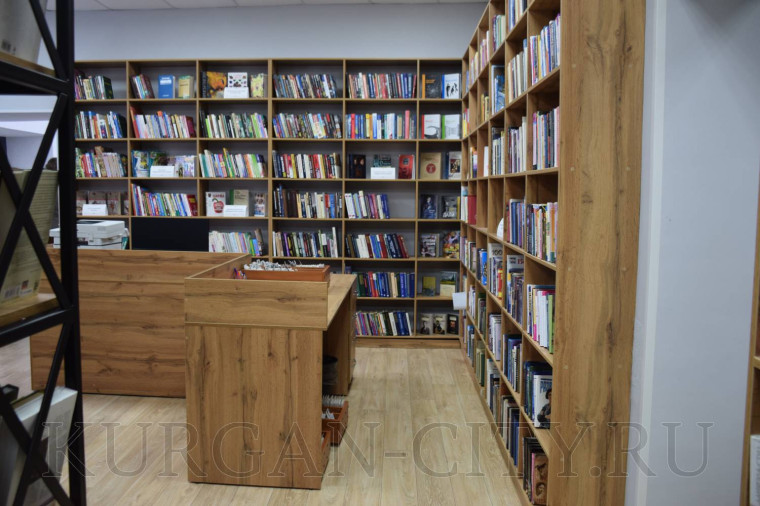 «Пространство для творчества, дружбы, познания». В Кургане открылась очередная модельная библиотека.