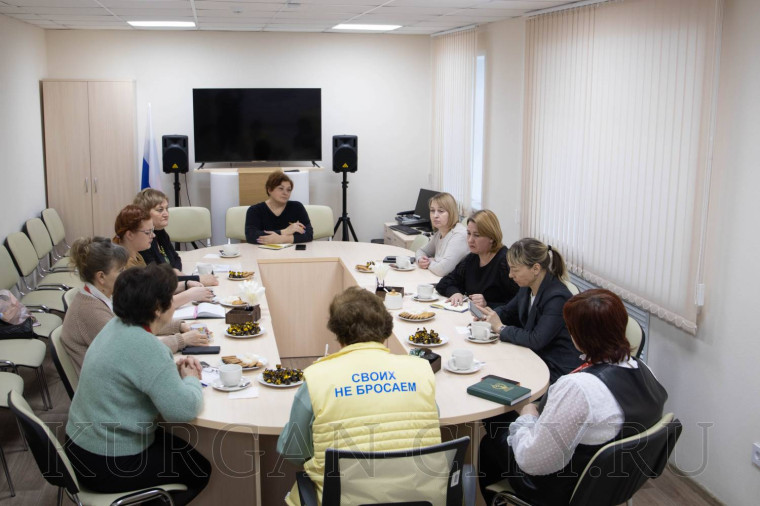 Департамент социальной политики провел рабочую встречу в филиале государственного фонда «Защитники Отечества».