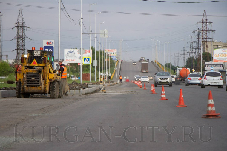 Ремонт дорог по проекту «Безопасные качественные дороги» в Кургане идет по графику.