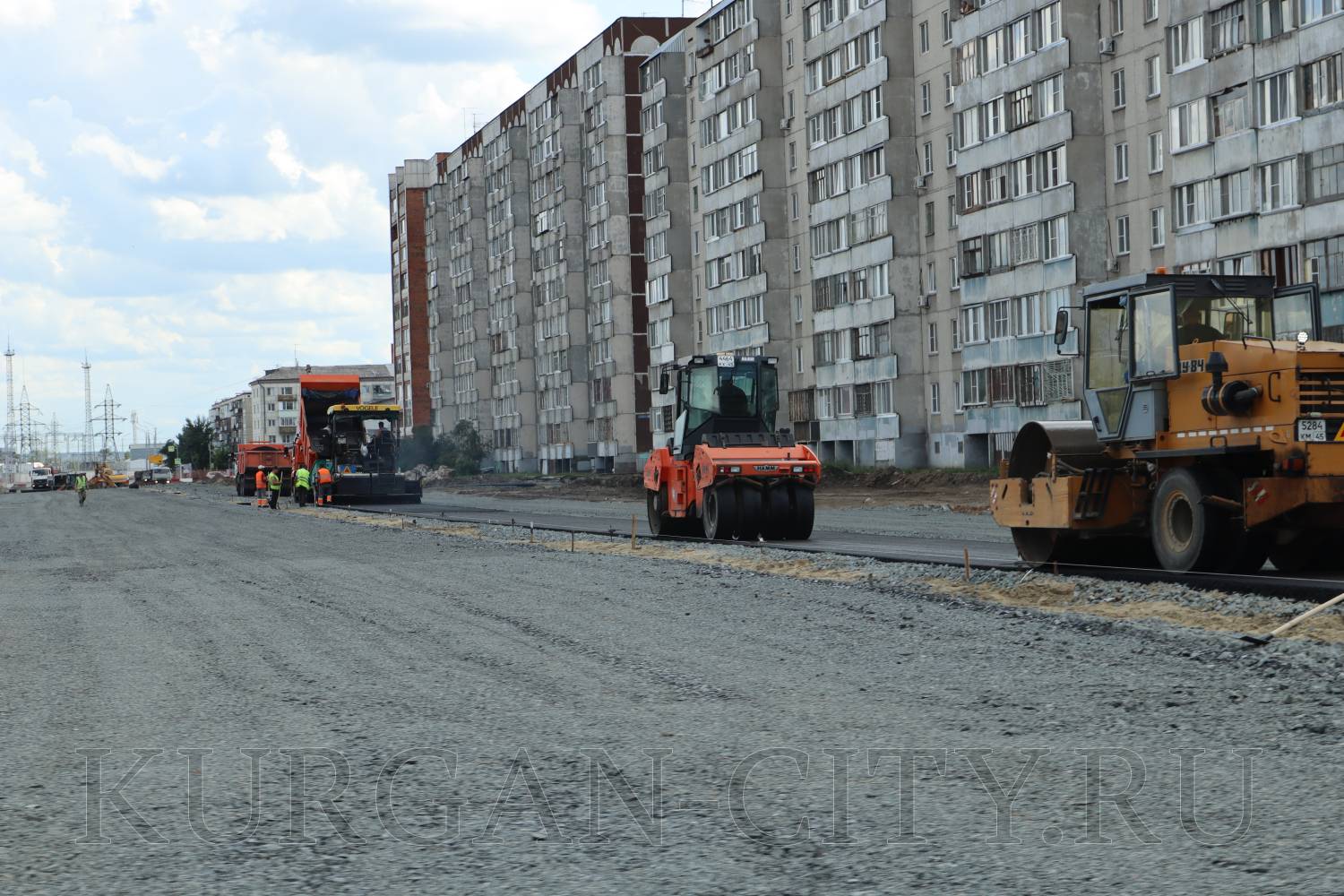 Новая многополосная автодорога по улице Бурова-Петрова повысит транспортную доступность курганских микрорайонов.